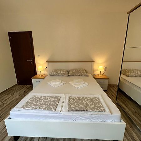 Sunny Apartment Kotor Zewnętrze zdjęcie