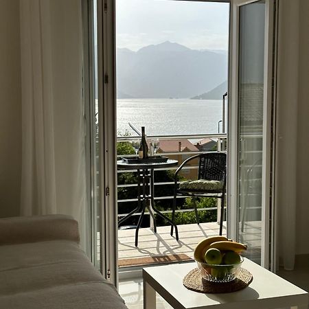 Sunny Apartment Kotor Zewnętrze zdjęcie