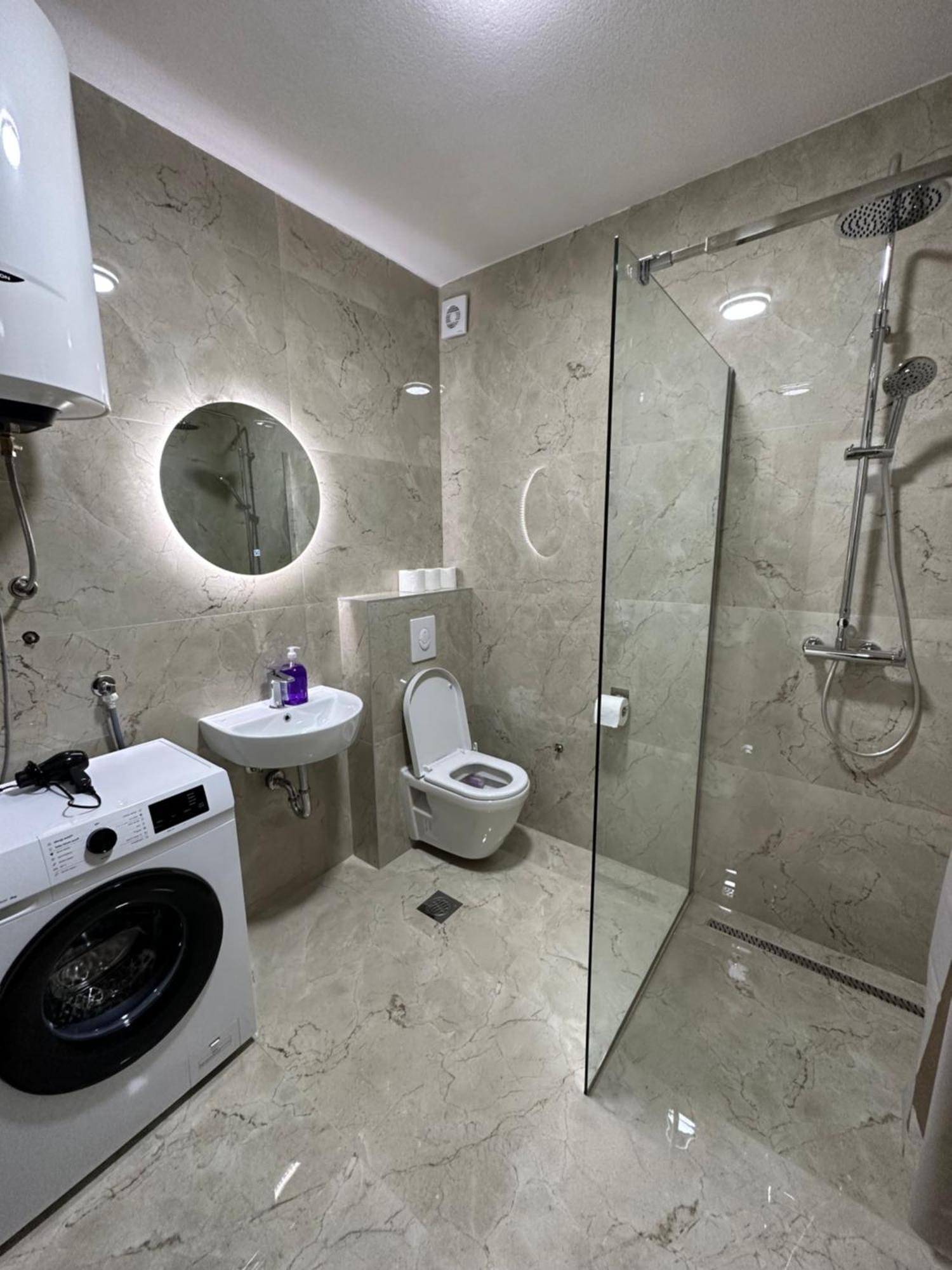 Sunny Apartment Kotor Zewnętrze zdjęcie