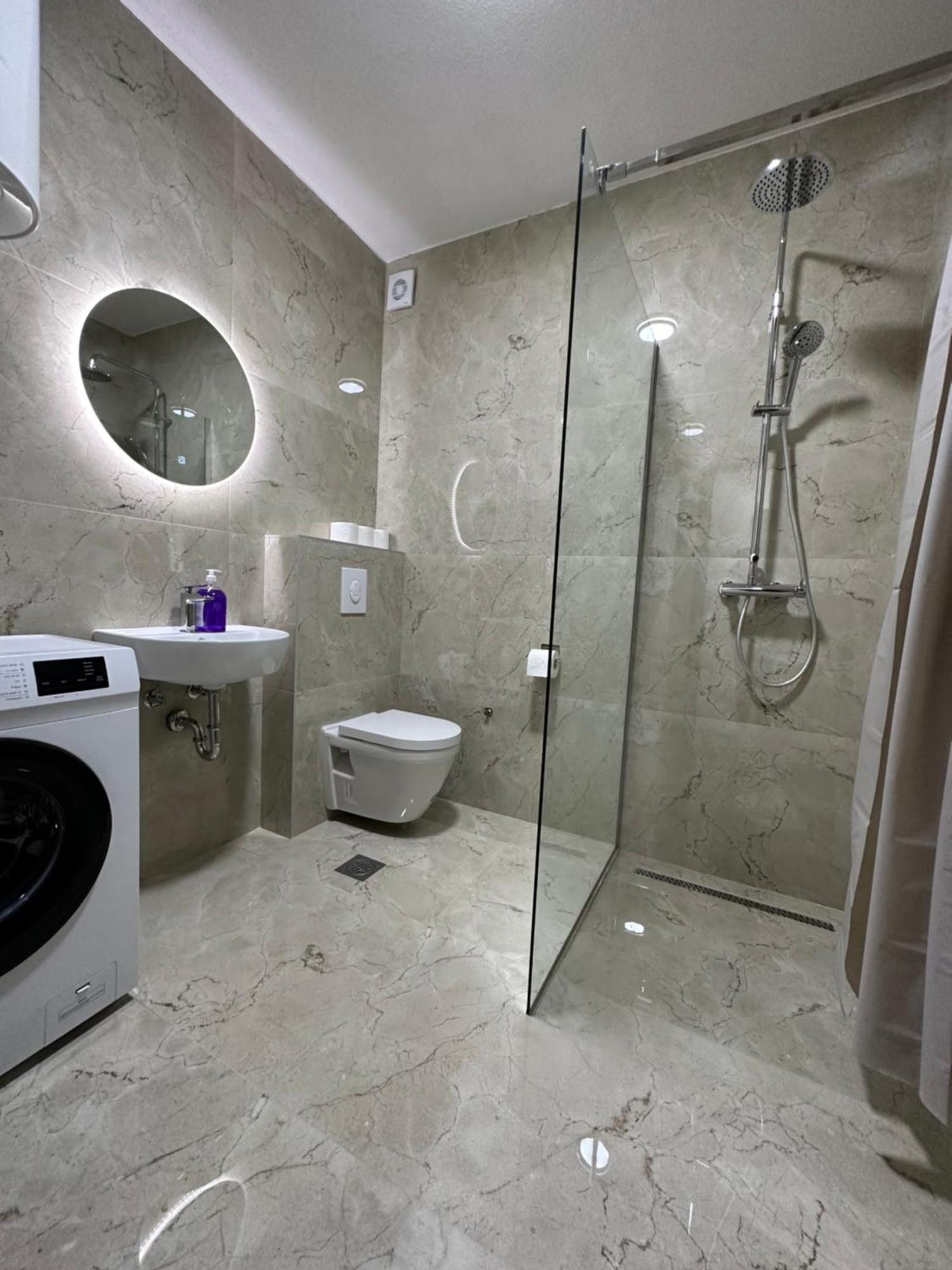 Sunny Apartment Kotor Zewnętrze zdjęcie